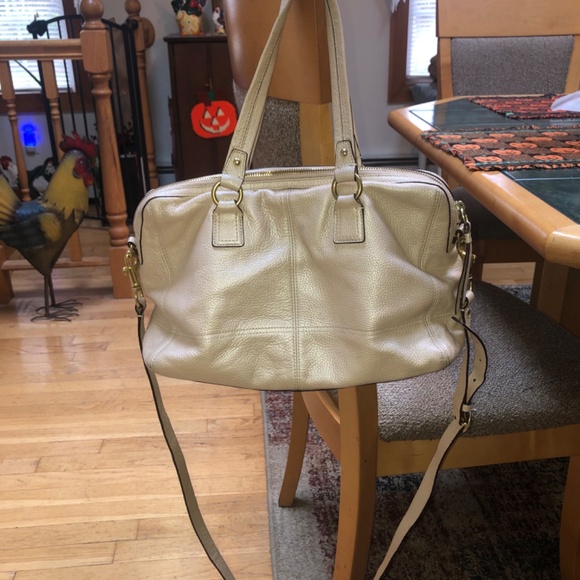 Coach Purse Hangtag Included - Picture 6 of 13